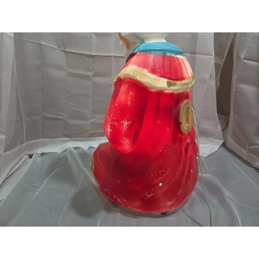 General Foam Plastics Lighted Nativity Blow Mold Kneeling Wiseman Magi King 24in